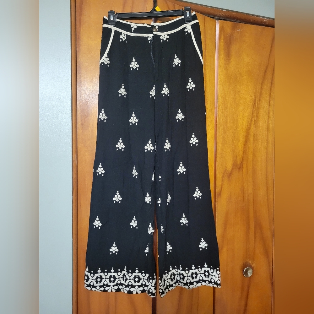 Linen Black and White Women's Wide-Leg Pants